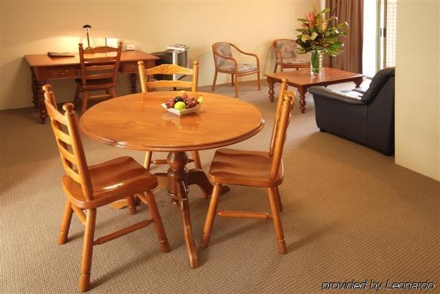 The Belmore Apartments Hotel Wollongong Restoran fotoğraf